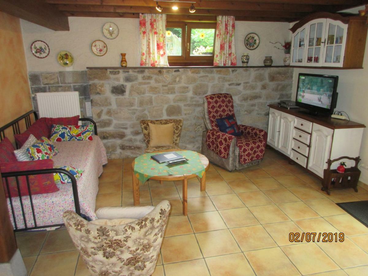 La Muria Apartment Onís Buitenkant foto